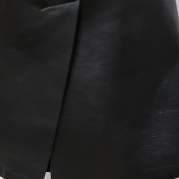 Bagatelle Genuine Leather Black Skirt with Slit in the Back - Picture 7 of 8